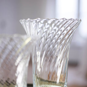Vase RAVENNA mit Spiralmuster, klares Glas, Detailansicht der Oberflaeche