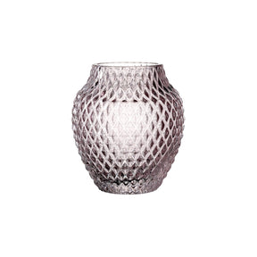 Tischvase POESIA 11 cm viola aus Glas mit Rautenmuster, Nahaufnahme vor weißem Hintergrund
