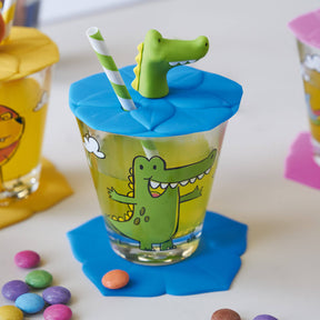 Deckel BAMBINI Krokodil auf Glas mit bunten Bonbons, Strohhalm und Trinkhalter