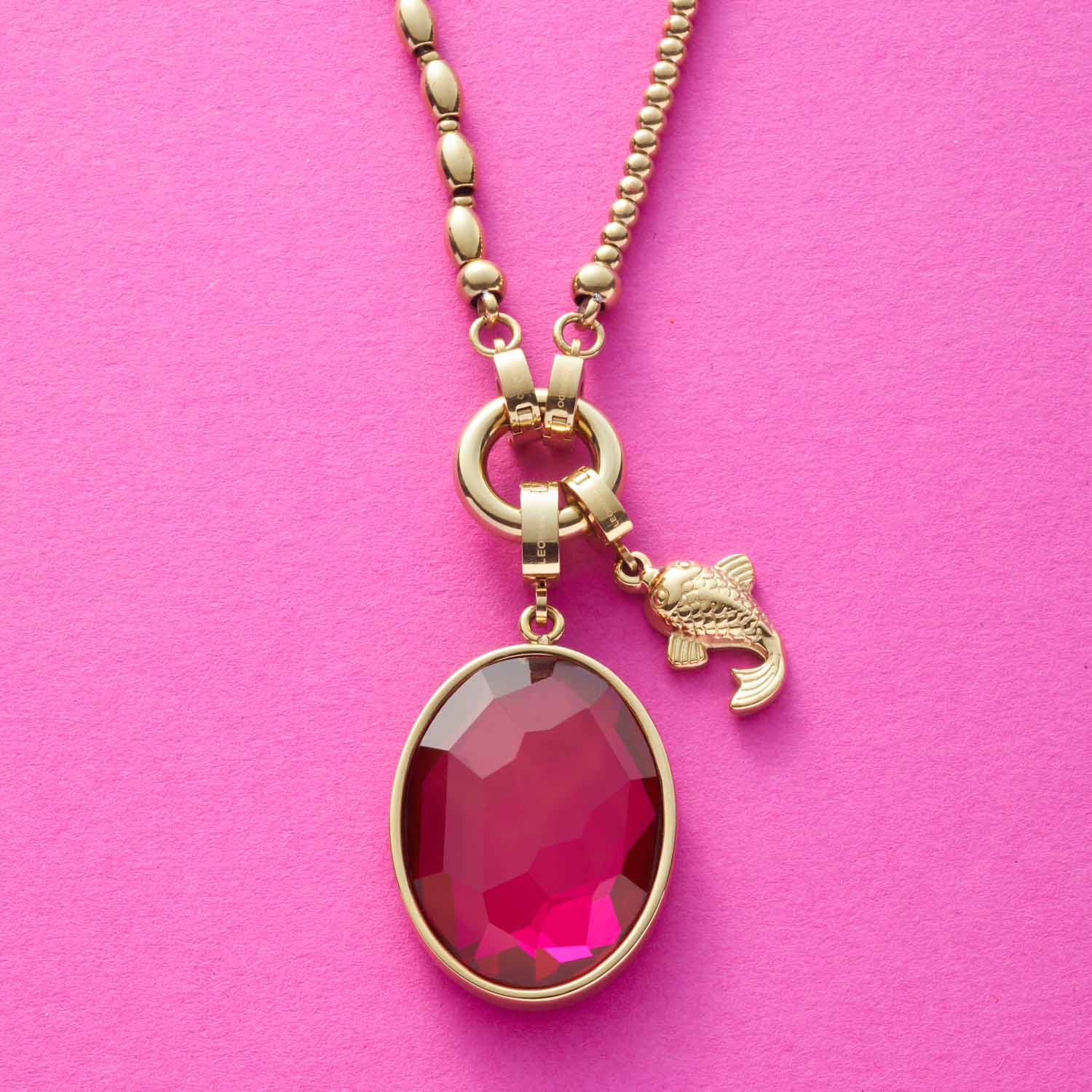 Anhänger ARI Clip & Mix mit pink facettiertem Stein und goldenem Elefant-Charm