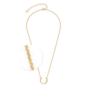 Halskette MAISY gold mit Kettendetail und rundem Anhänger
