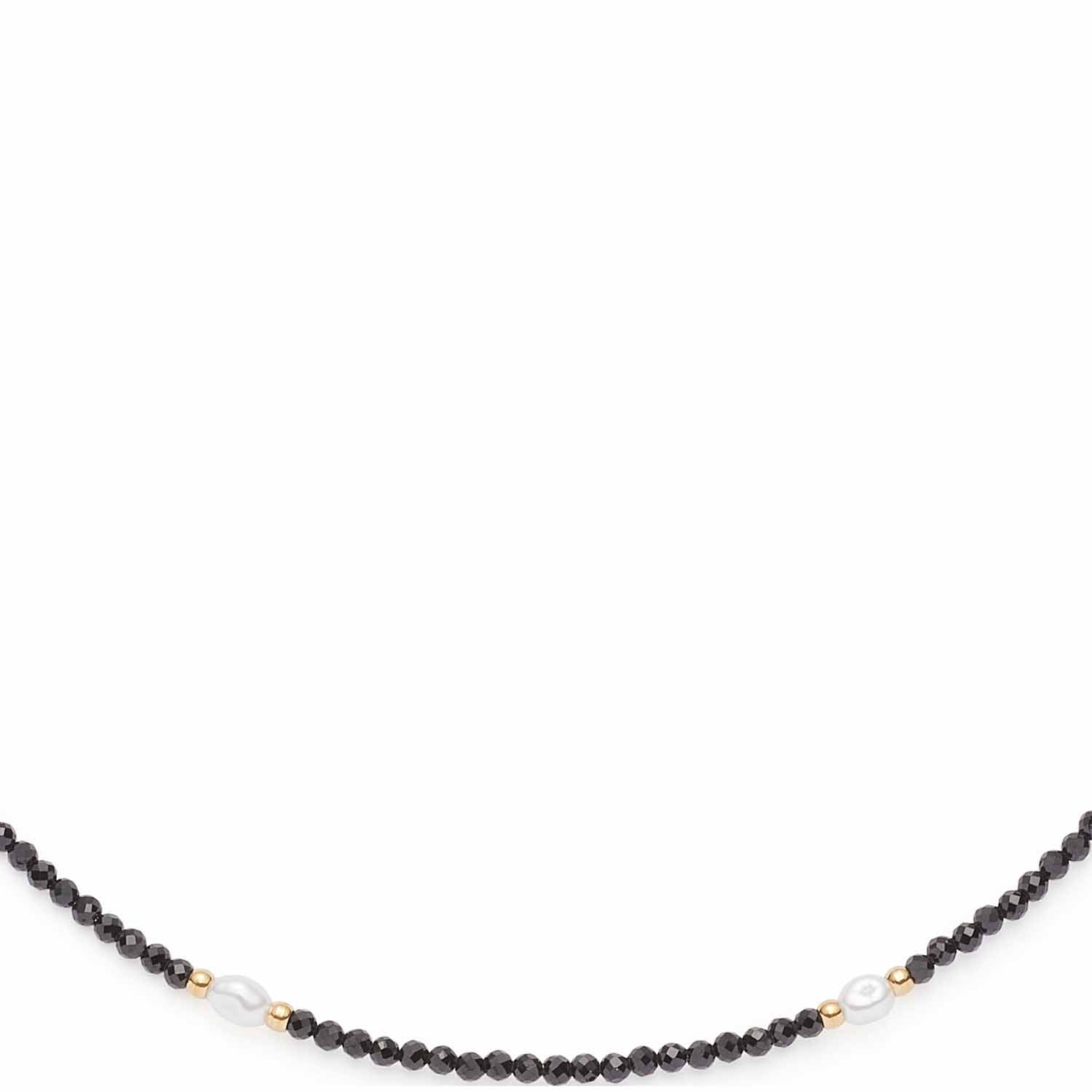 Halskette NOLA mit schwarzen Glasperlen und goldenen Akzenten sowie Perlen