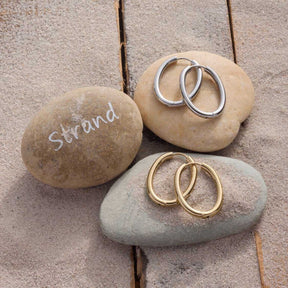 Creole LUZIE in Silber und Gold auf Steinen mit Gravur "Strand