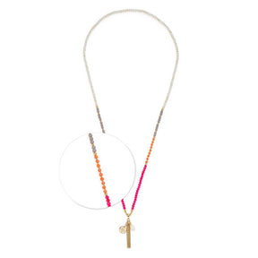 Halskette SOLERA mit Glasperlen in Orange und Pink, goldener Anhänger