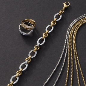 Ring DARIA 20 gold mit Armbändern und Ketten in Gold und Silber