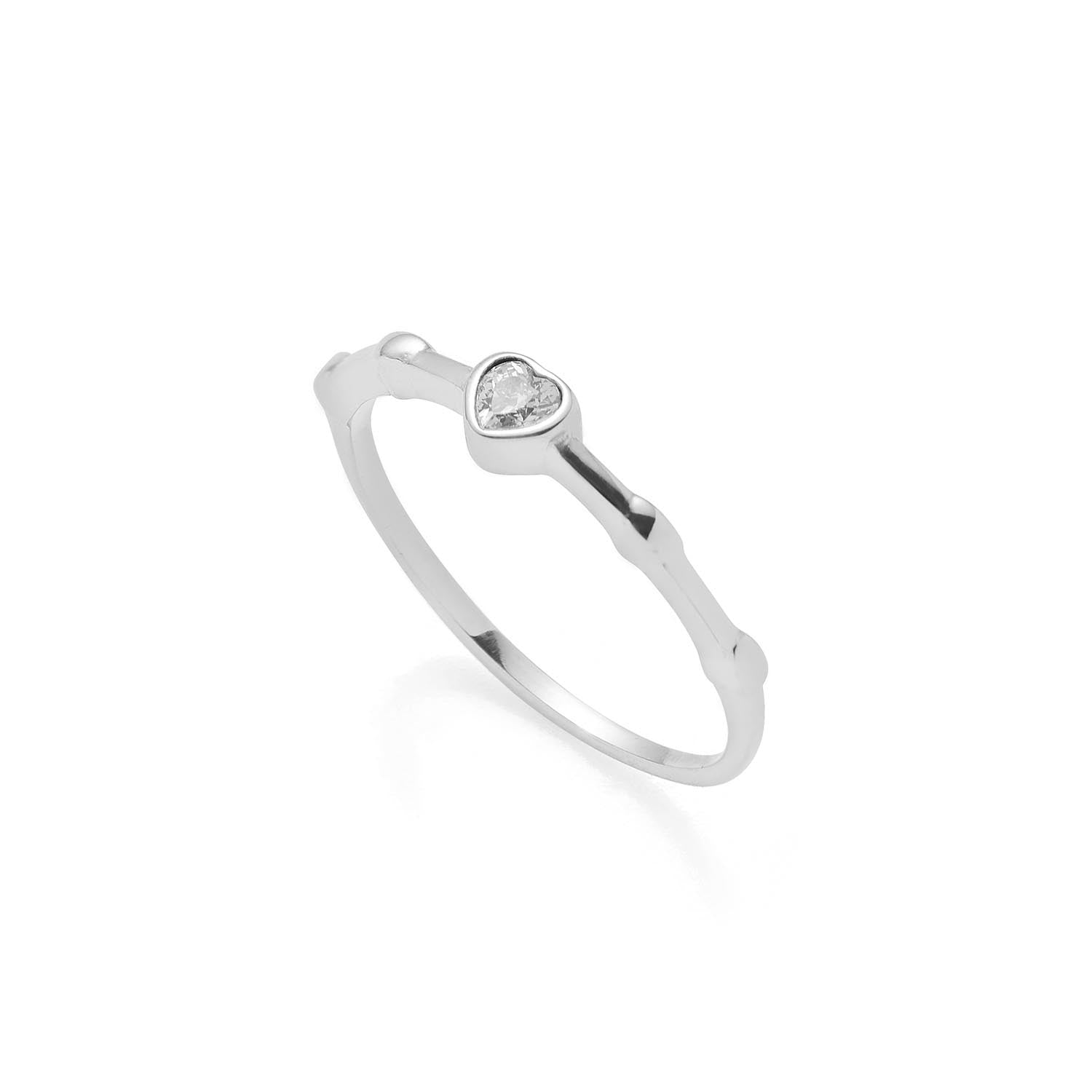 Ring CHRISTIE 17 CIAO mit Herzstein auf weißem Hintergrund