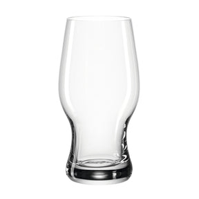 Leeres Bierglas TAVERNA 500 ml, klares Glas, Frontalansicht vor weißem Hintergrund