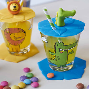 Kindertrinkset BAMBINI 3-teilig Krokodil mit Löwe, bunte Bonbons daneben