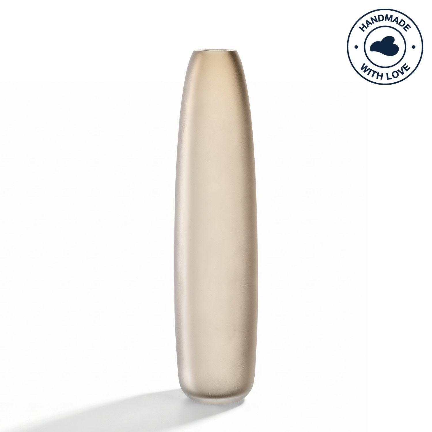 Bodenvase BELLAGIO 34 cm beige aus Glas auf weißem Untergrund