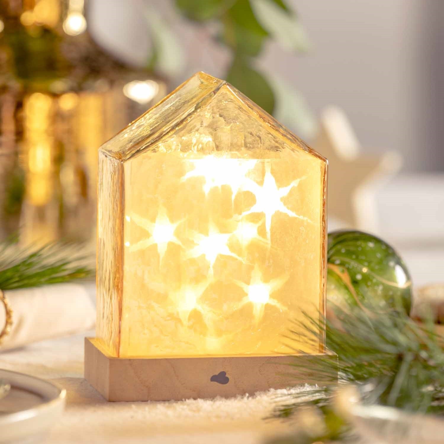 LED Haus 18 cm amber MAGICO mit leuchtenden Sternen, auf Holzfuss, weihnachtliche Dekoration