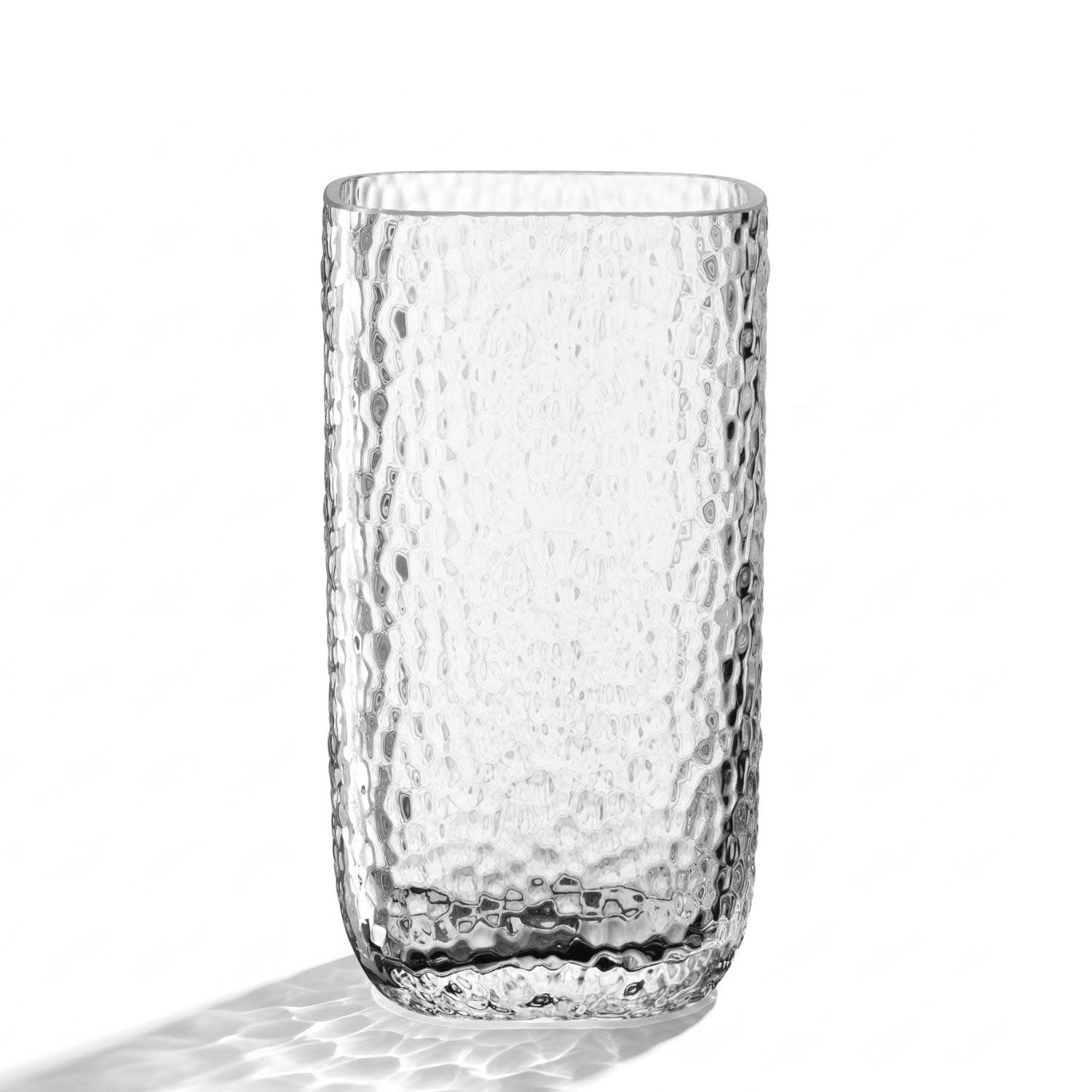Vase MARTELLO mit strukturierter Oberfläche, klar, vor weißem Hintergrund