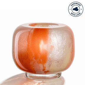Vase CIPRIA DUE in orange und creme, kugelförmig, auf weißem Hintergrund