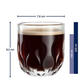 Massangaben zu Kaffeeglas GOCCE 220ml mit gefülltem Glas und Dimensionsangaben