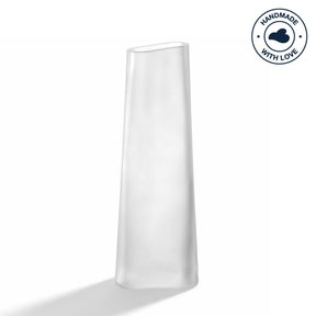 Vase TURNO 34 cm satiniert aus Glas vor weißem Hintergrund