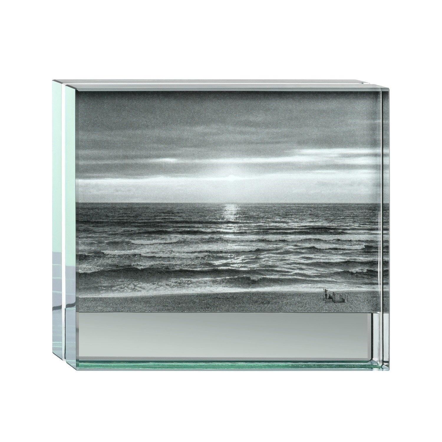 Glasbilderrahmen LINEA mit Schwarzweiss-Fotografie von Meer und Strand